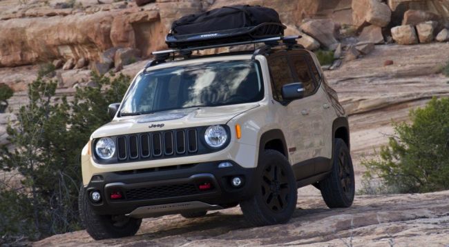 Jeep представил специальную всепроходную версию Renegade Desert Hawk