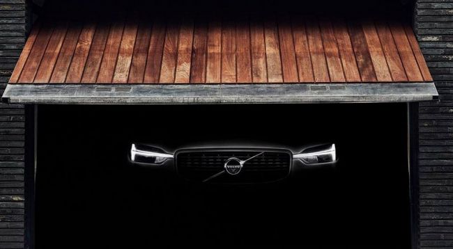 Volvo показала еще один «фрагмент» нового кроссовера XC60