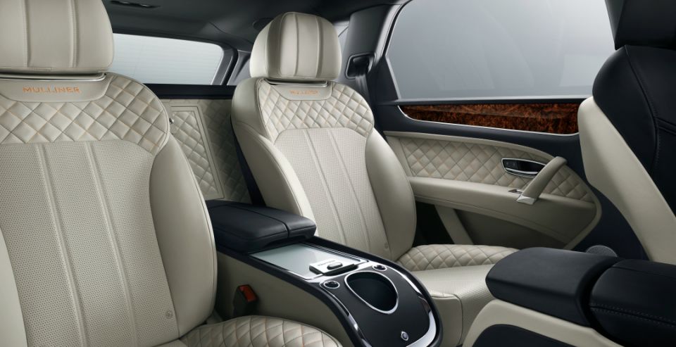 Компания Bentley показала роскошный кроссовер Bentayga Mulliner