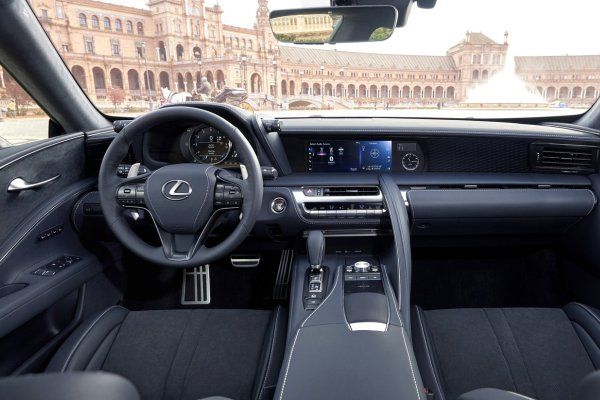 Lexus назвал рублевую цену нового купе‍