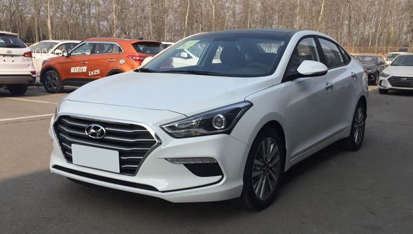 Обновлённый седан Hyundai Mistra занял место между Elantra и Sonata