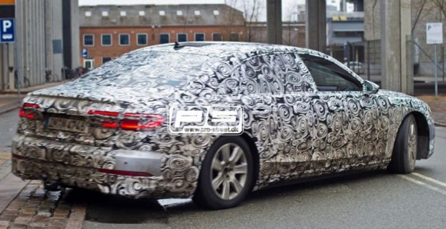 Audi тестирует четвертое поколение А8 на дорогах Дании