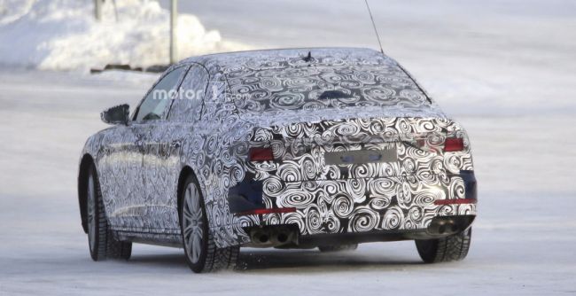 Новое поколение флагманского Audi S8 впервые выехало на тесты (фото)
