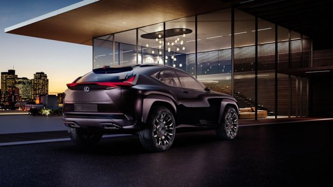 Lexus готовится к выпуску нового компактного кроссовера UX‍