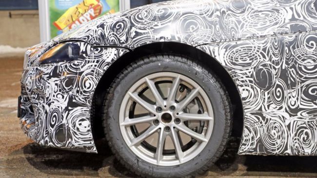 В сети в очередной раз появилась порция новых шпионских снимков Toyota Supra