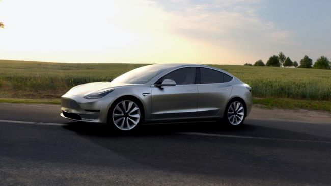 Электромобиль Tesla Model 3 получит «заряженную» версию