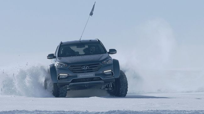 Hyundai Santa Fe стал первым легковым авто, пересекшим Антарктиду‍