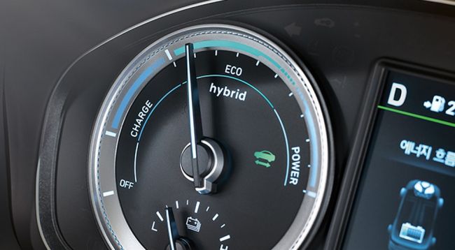 Hyundai представила гибридную модификацию седана Grandeur