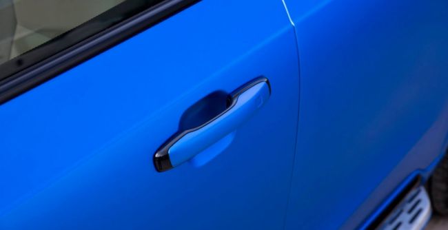 Внедорожник Volvo XC90 получил эксклюзивный окрас кузова - Satin Perfect Blue