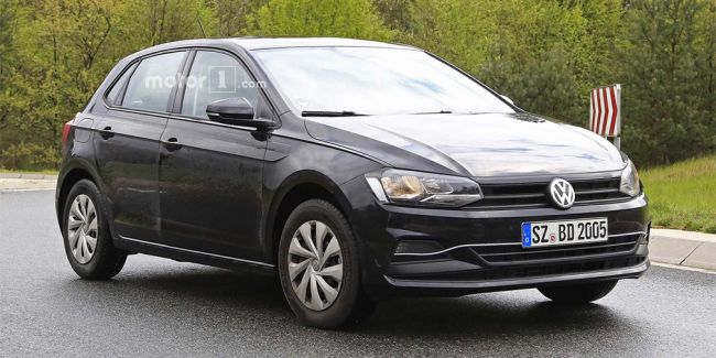 Новое поколение Volkswagen Polo засняли без камуфляжа