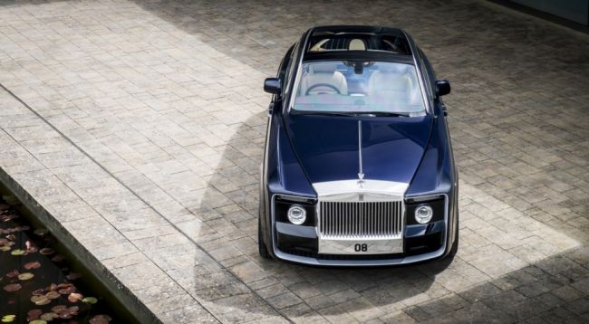 На видео официально представлен уникальный Rolls-Royce Sweptail