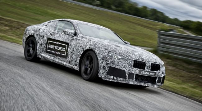BMW официально представила «заряженное» купе M8