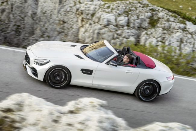 Названы цены на обновленный Mercedes-AMG GT в России