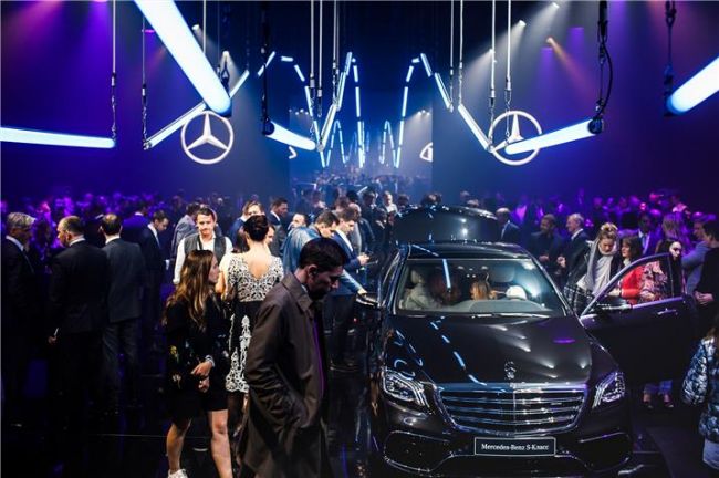 Mercedes-Benz в Санкт-Петербурге представил две новинки