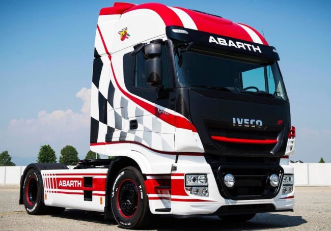 Abarth выпустит 124 особых «спортивных» грузовика