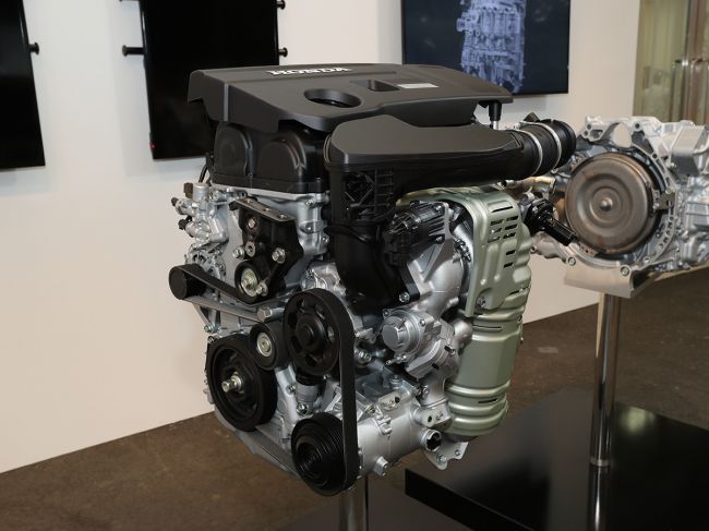 В Сети появились первые снимки и подробности про моторы седана Honda Accord 2018 года