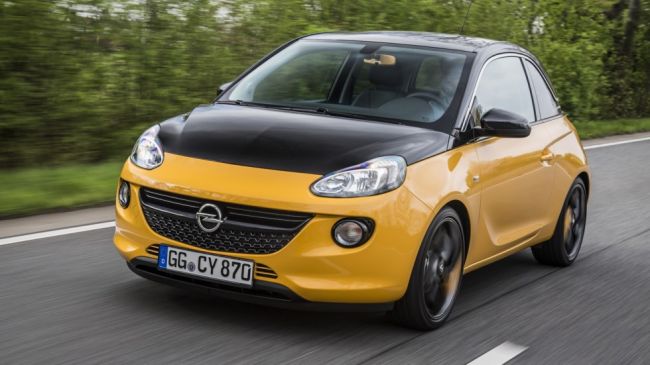 Opel назвал цены на маленький Adam Black Jack