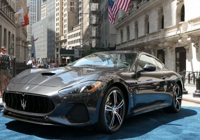 Maserati представила обновленное купе GranTurismo 2018