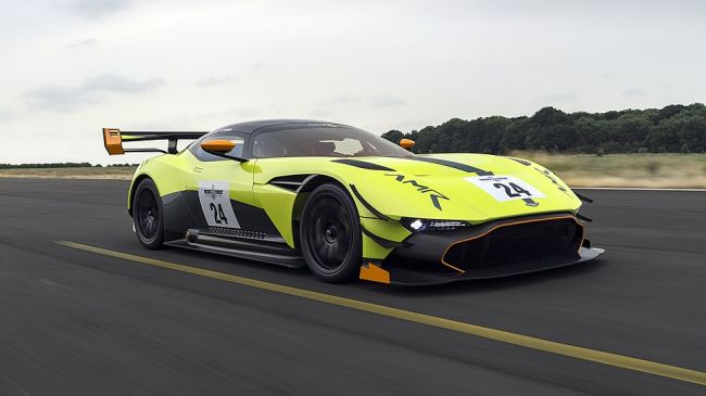 Aston Martin представил экстремальный спорткар Vulcan – AMR Pro