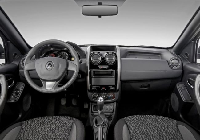 Renault представил новую недорогую версию пикапа Renault Duster Oroch