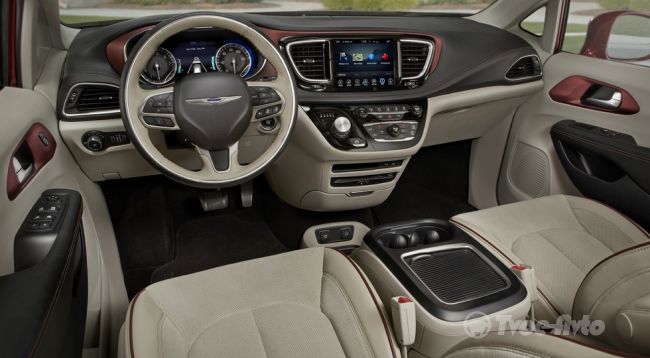 В РФ зарегистрировали минивэн Chrysler Pacifica нового поколения
