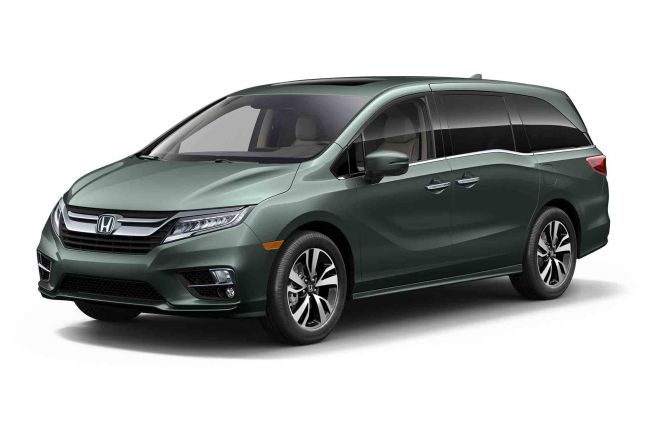 Минивэн Honda Odyssey оснастили новой мультимедийной системой с 4G