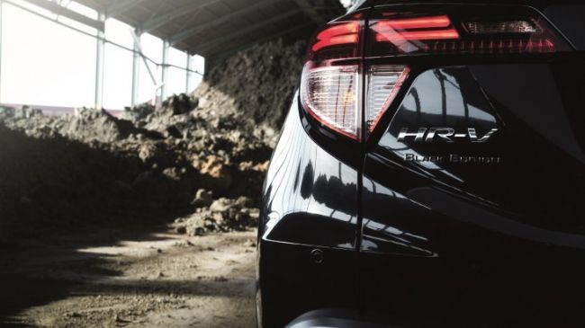 Honda подготовила для кроссовера HR-V новую версию Black Edition