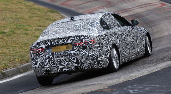 Удлинённый седан Jaguar XEL замечен во время тестов‍