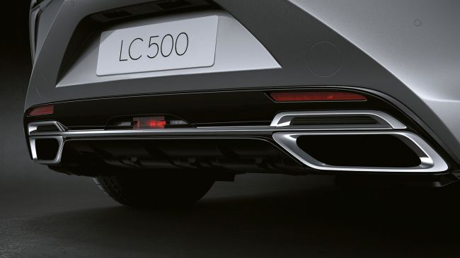 Lexus объявил о старте продаж нового купе LC 500 и назвал российские цены