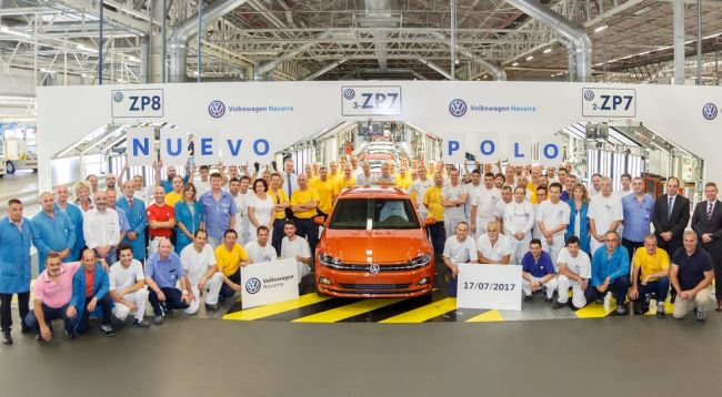 Volkswagen Polo нового поколения официально встал на конвейер