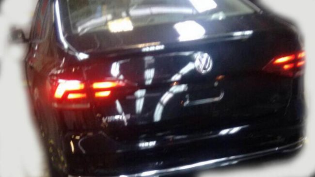 Дизайн седана Volkswagen Polo нового поколения рассекретили в Сети 
