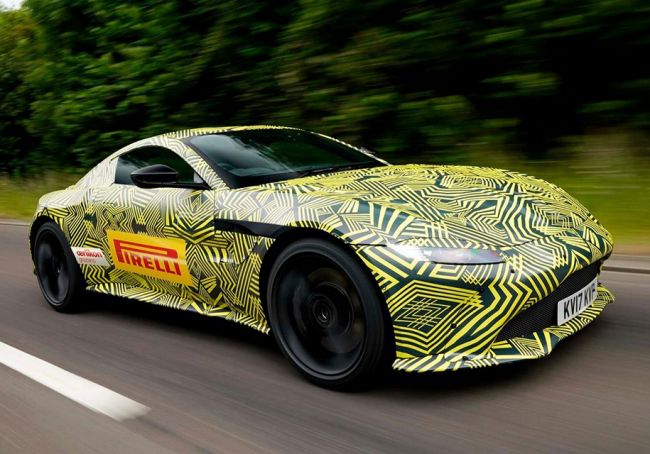 Опубликованы официальные снимки нового Aston Martin Vantage в камуфляже