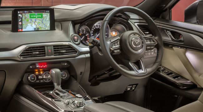 Mazda представила обновленный 7-местный CX-9 2018