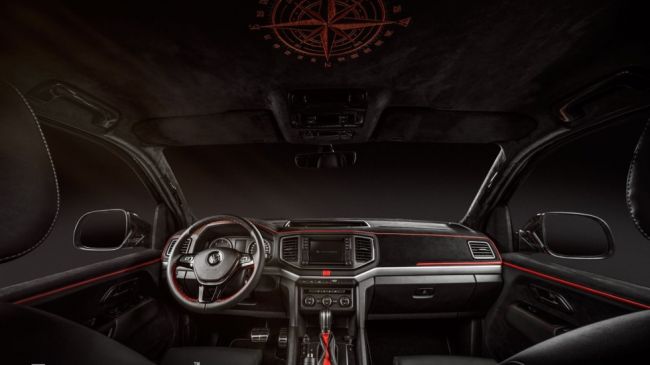 Пикап Volkswagen Amarok наградили новым интерьером