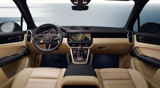Интерьер и экстерьер нового Porsche Cayenne рассекретили на фото 