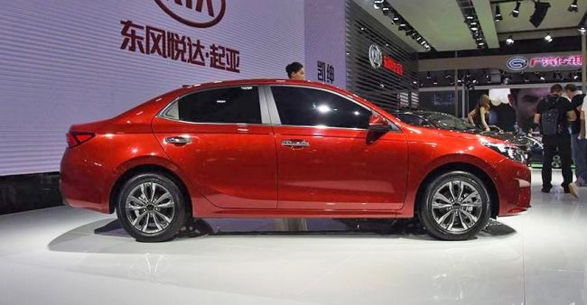 В КНР официально представили новое поколение седана Kia Forte 