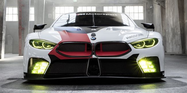 «BMW» привезла во Франкфурт новое гоночное купе «8-Series»