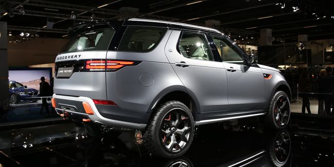 Land Rover выпустил экстремальную версию внедорожника Discovery SVX