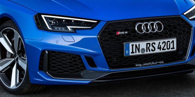 Audi выпустила 450-сильный универсал Audi RS 4 Avant
