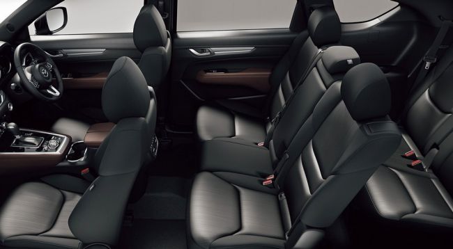 Mazda официально представила новый трехрядный кроссовер CX-8 