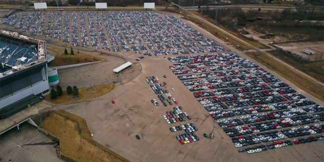 Десятки автомобилей Volkswagen в США украли и продали на аукционе 