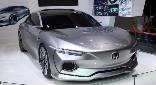 Honda показала прототип нового большого седана Honda Design C001