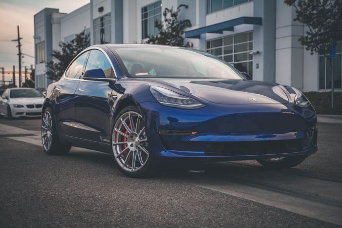Tesla Model 3: чем удивляет самая доступная Тесла