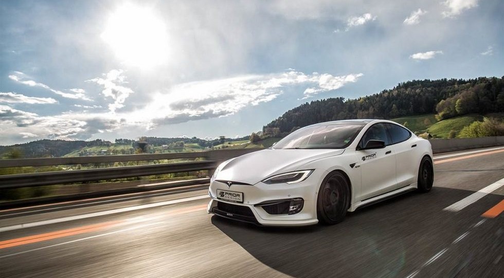 Фирма Prior Design представила доработанный седан Tesla Model S