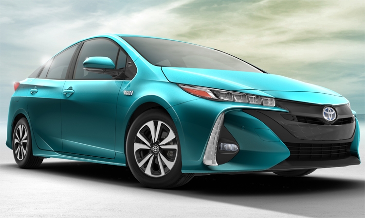 Toyota откажется от бензиновых и дизельных двигателей к 2025 году