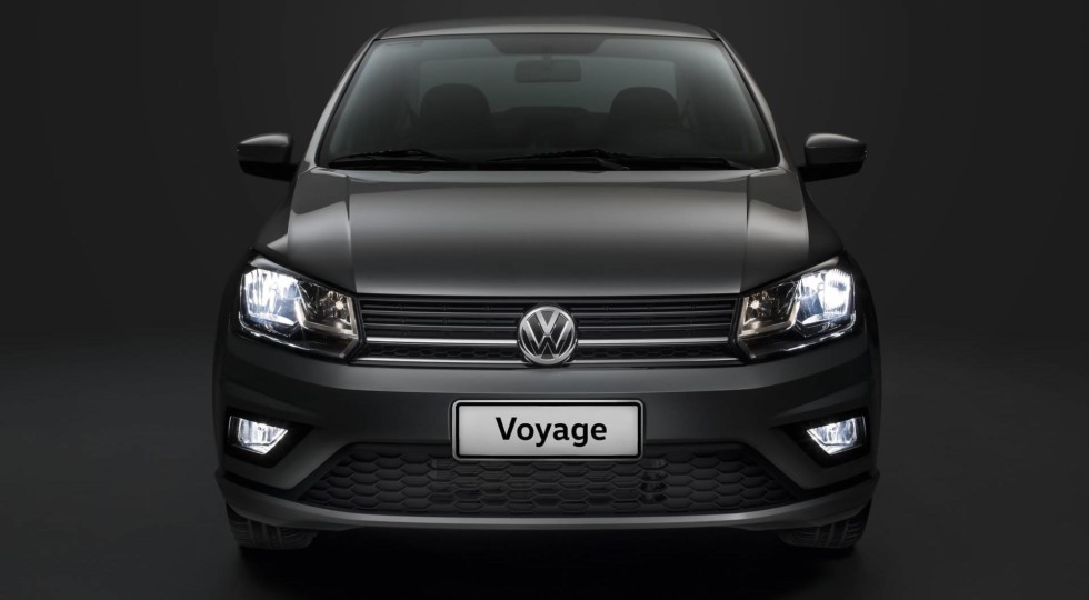 Volkswagen обновила бюджетный седан Voyage и хэтчбек Gol
