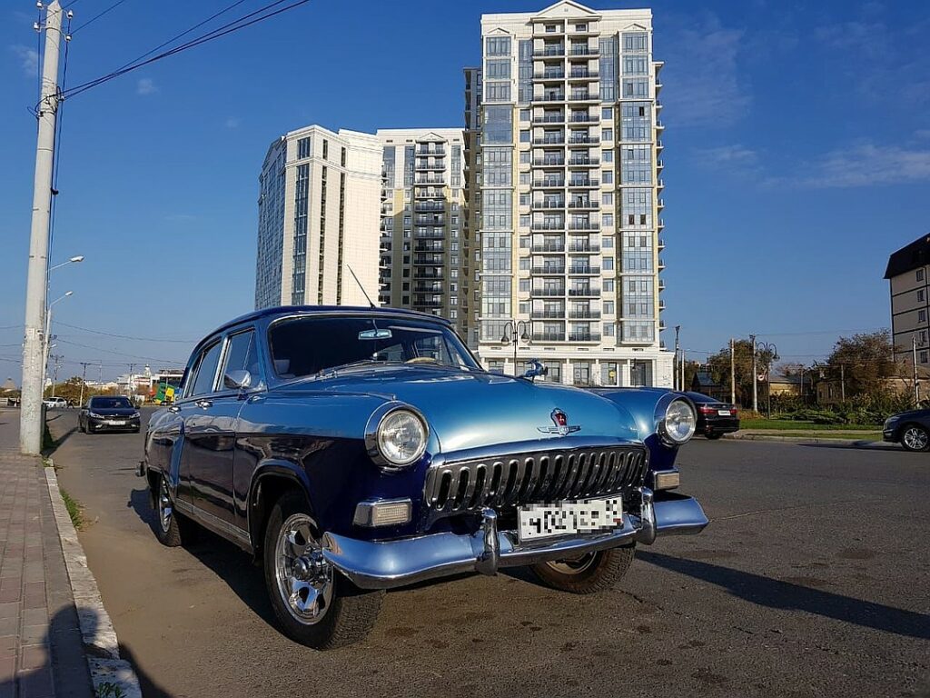 Житель Астрахани продает уникальную «Волгу-ГАЗ-21» за 1,8 млн рублей