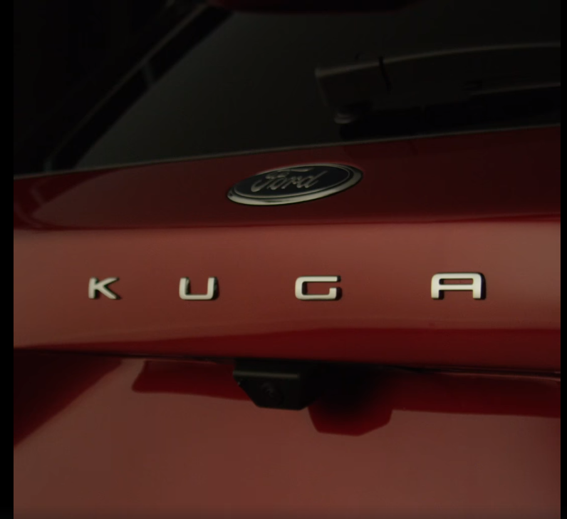 Новый кроссовер Ford Kuga показали на тизерном видео