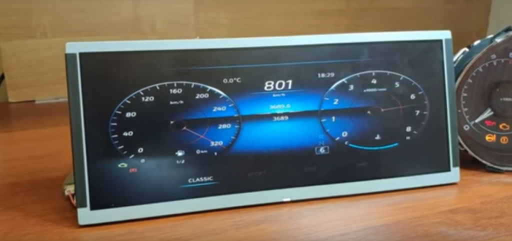 Названа стоимость готовой цифровой «приборки» для Lada Vesta