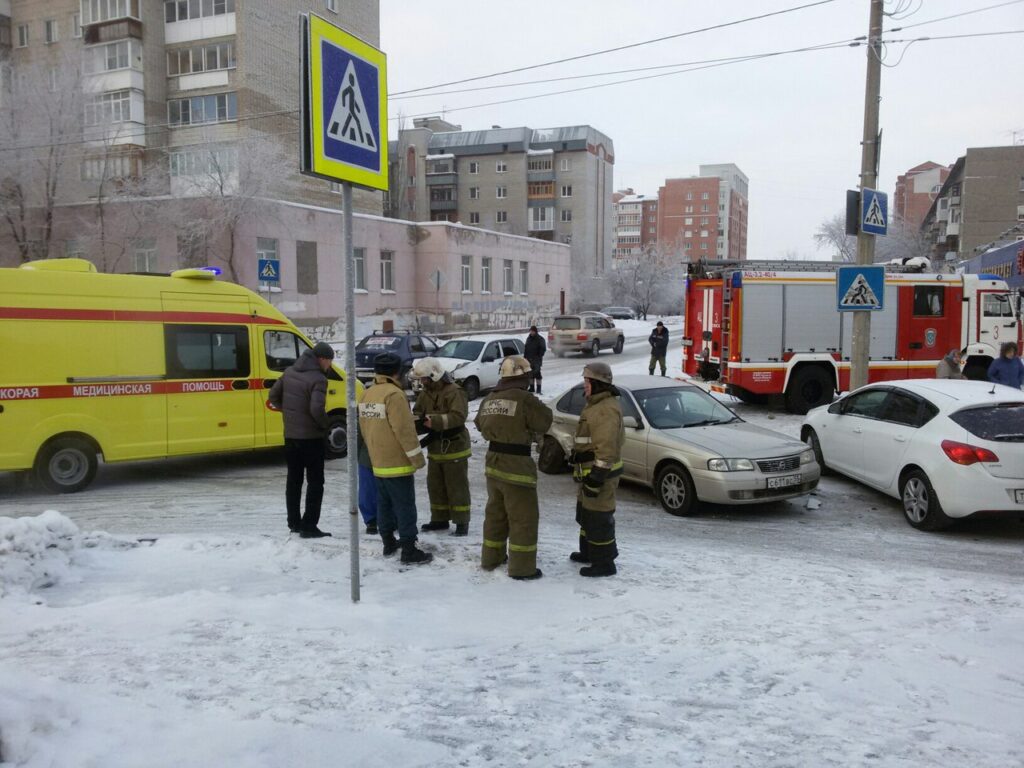 Смертельное ДТП в Омске на улице Стальского, погиб пассажир иномарки‍